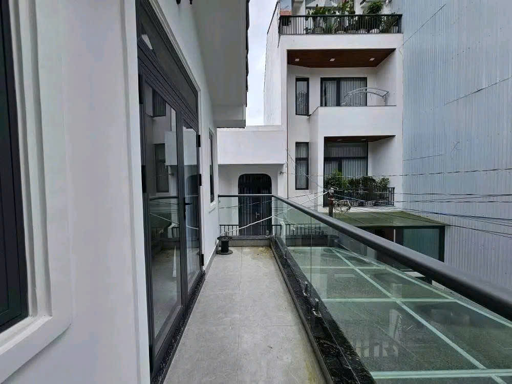 BÁN NHÀ MỚI XÂY – 2 MẶT TIỀN NGUYỄN ĐÌNH CHIỂU, P9 – TRUNG TÂM ĐÀ LẠT 6.8 TỶ Ô TÔ TẬN NHÀ - Ảnh 4